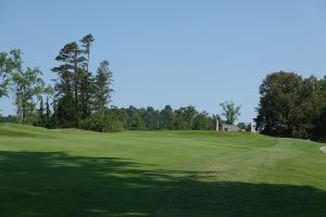 Biltmore Forest 12th Approach